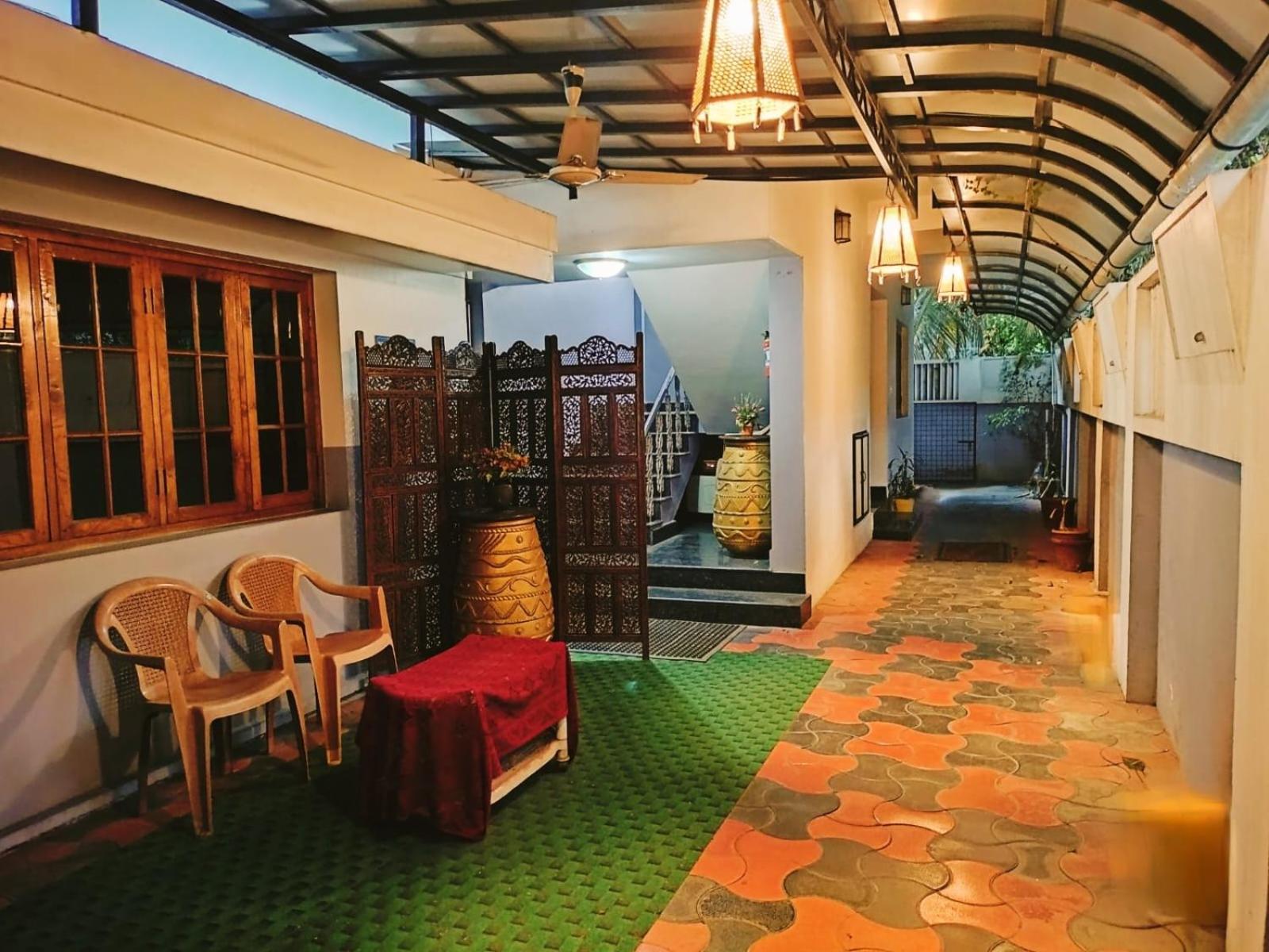 Hotel Jj Inn Kochi Exterior foto